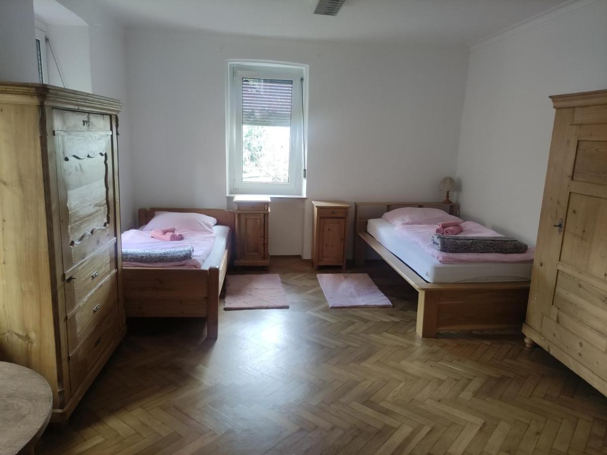 Ferienwohnung Veljanovski Haus Der Sonne Blaufelden Buitenkant foto